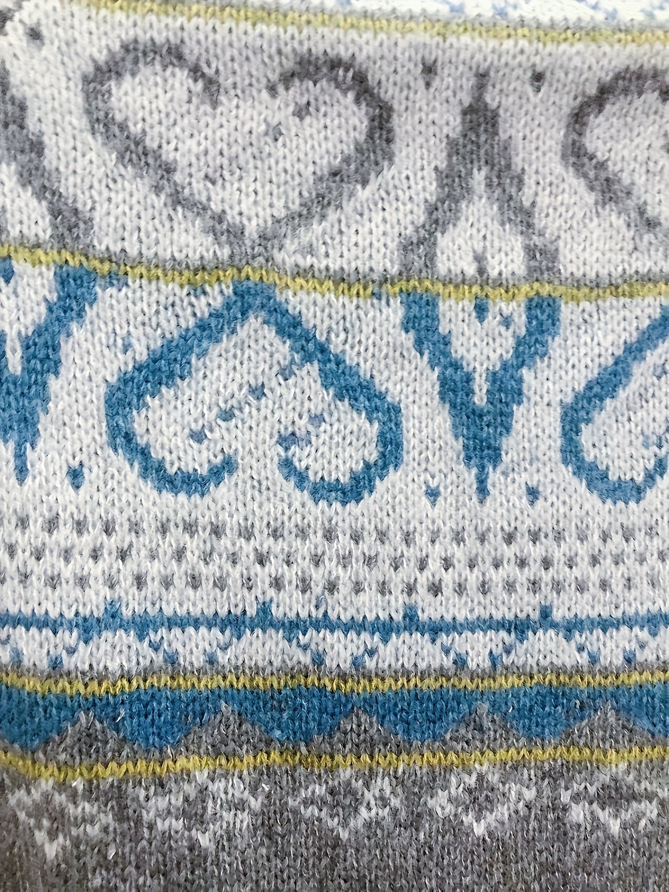 Nuria | Elegant Nordic Sweater