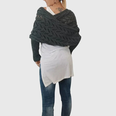 Xyla | Elegant Scarf