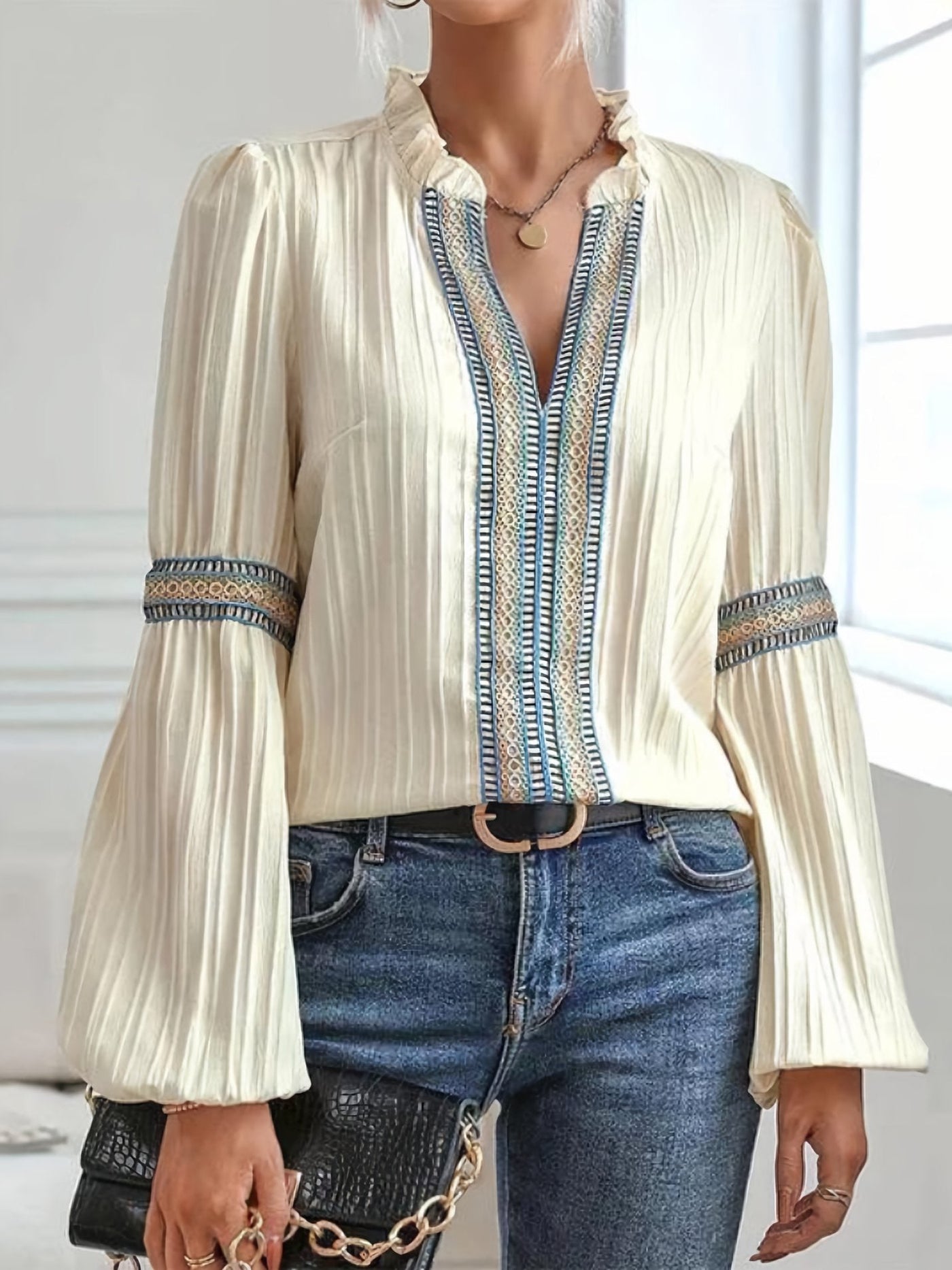 Cora | Lace Essence Blouse