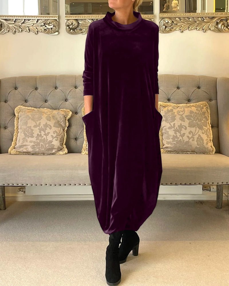 Rosie | Stylish velvet dress with pockets