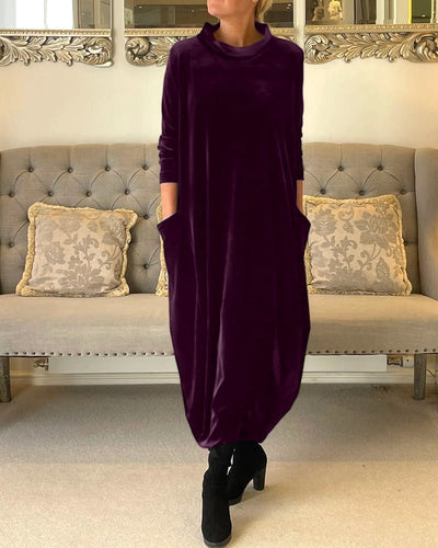Rosie | Stylish velvet dress with pockets