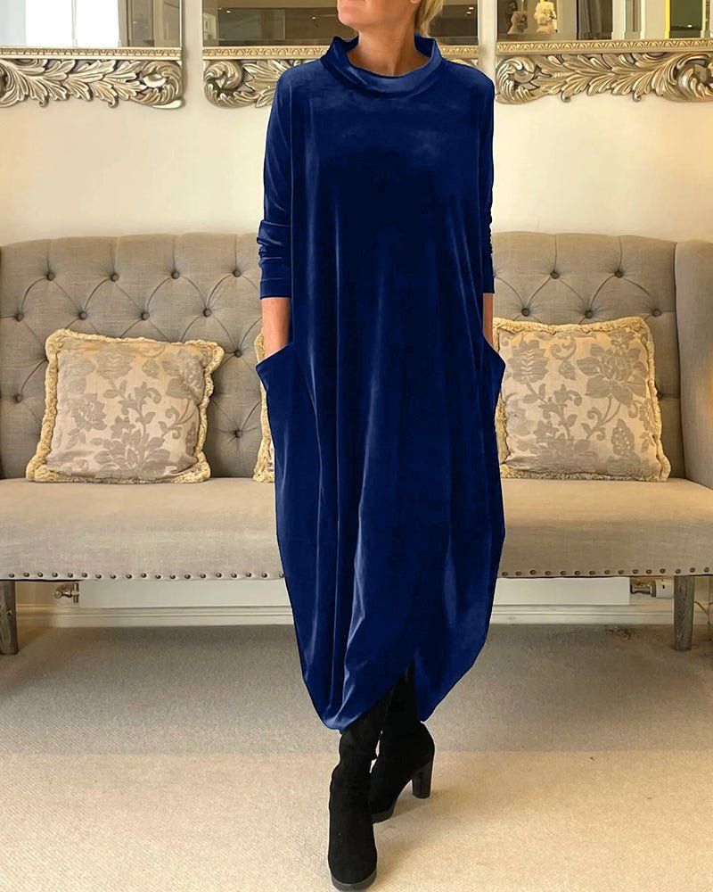 Rosie | Stylish velvet dress with pockets