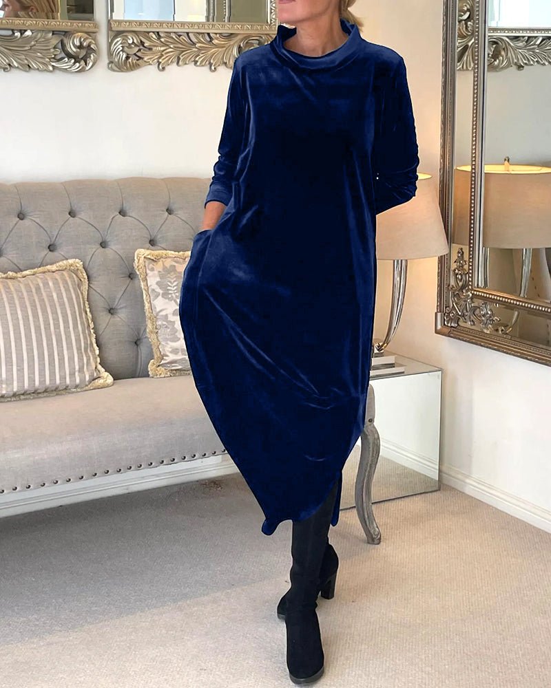 Rosie | Stylish velvet dress with pockets