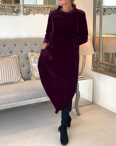 Rosie | Stylish velvet dress with pockets